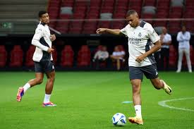 在比赛中展 在比赛中展