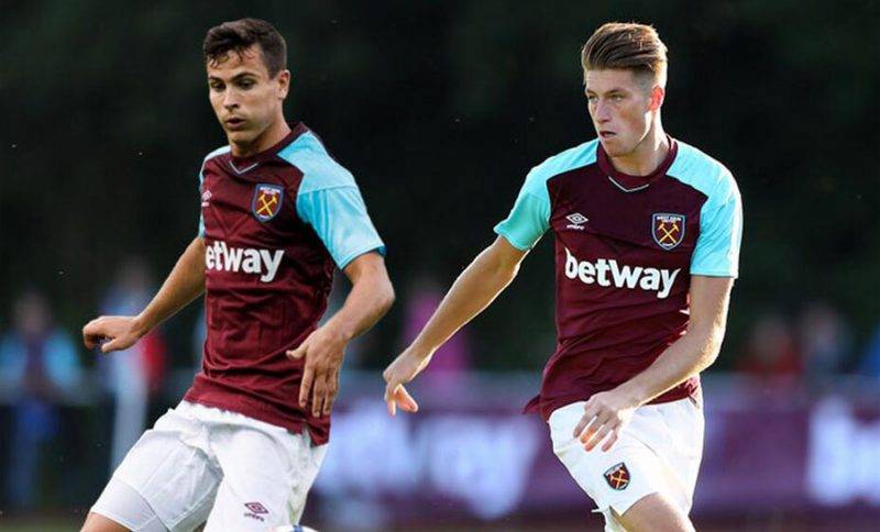 例值得国足 例值得国足